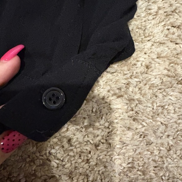 Split Blouse - Picture 3 of 4